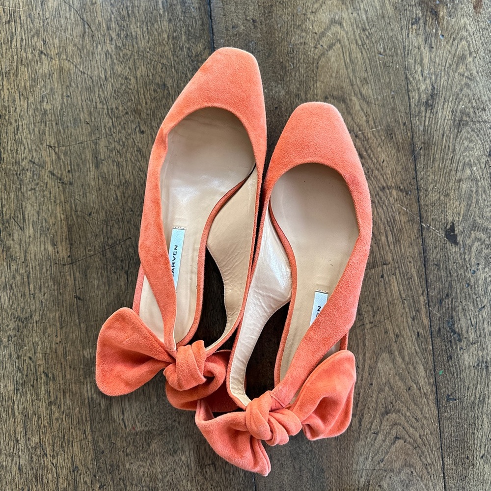 Carven Suede Orange Bow Back Ballet Flat. Excellent cond. EU size 37/ US size 6.